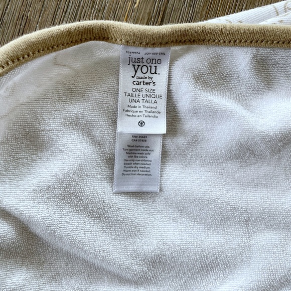 4/$10 Carter’s baby bath towel - Picture 3 of 5